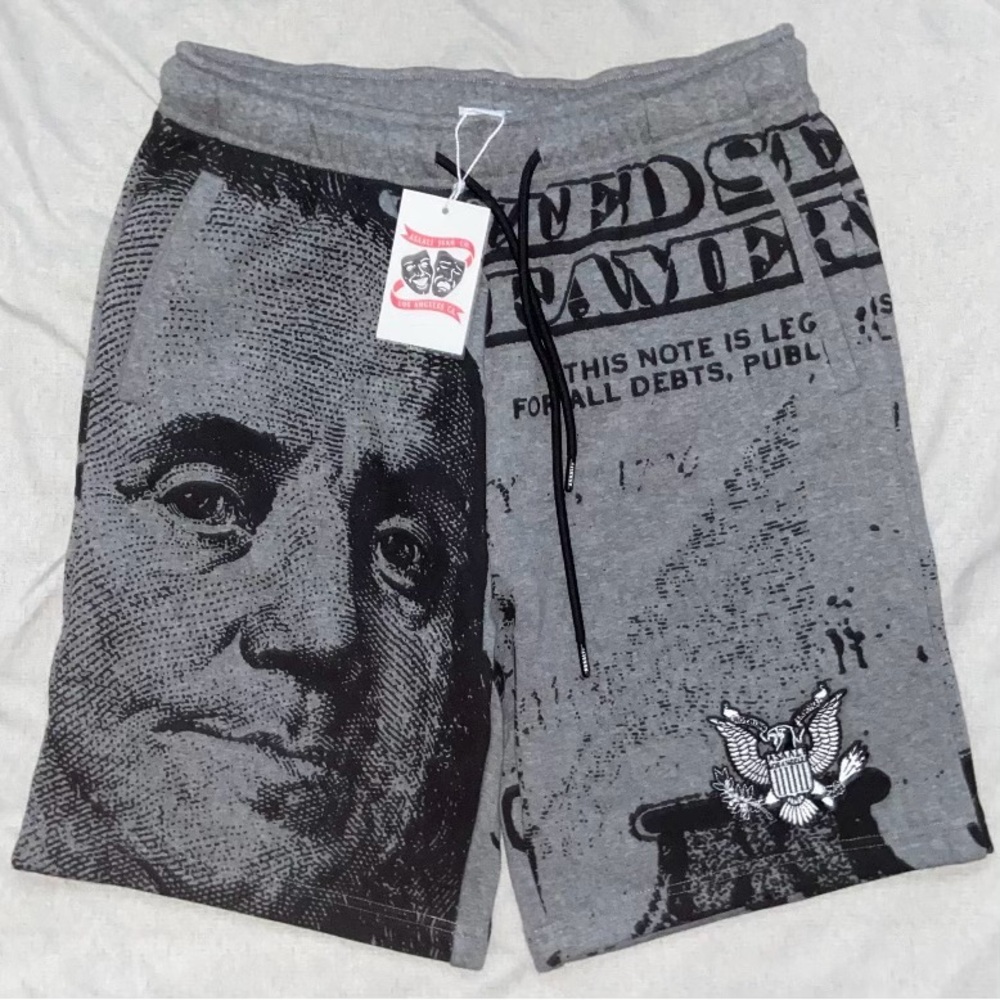 Asaali benjamin shorts 💵